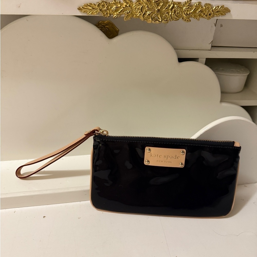 Kate Spade Black patent leather Clutch with tan and Gold-Tone Accents